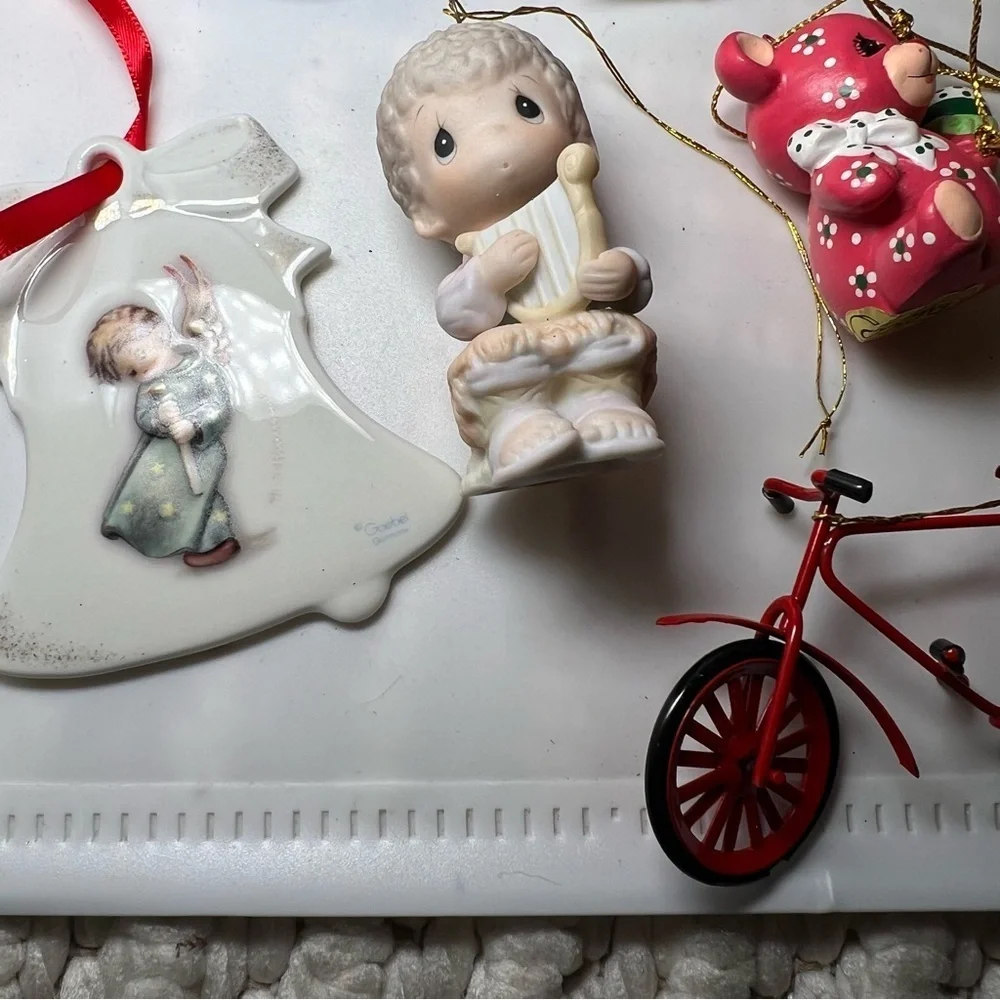 Source Unknown vintage christmas